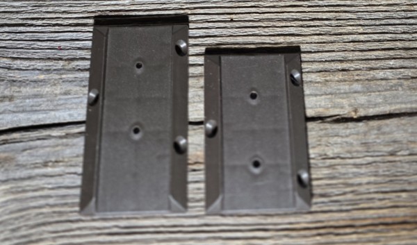 2. Support de lisse brun (3 1/2 ou 4 1/4 pouces - pq. de 2 ou 4 avec vis de la même couleur) 2. Support de lisse brun (3 1/2 ou 4 1/4 pouces - pq. de 2 ou 4 avec vis de la même couleur)